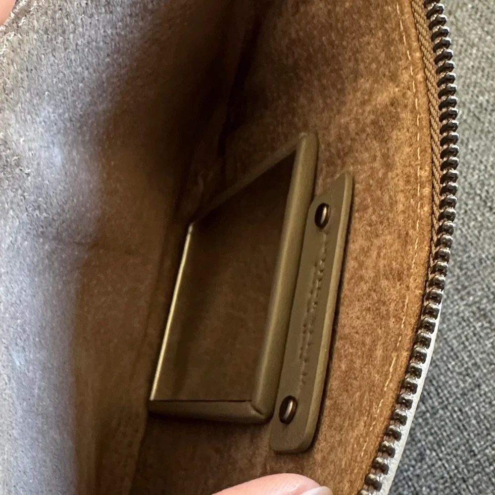 Bottega Veneta Grey Intrecciato Leather Clutch with Mirror - Picture 10 of 10